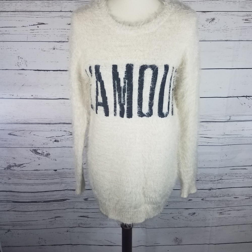L'AMOUR SOFT SWEATER